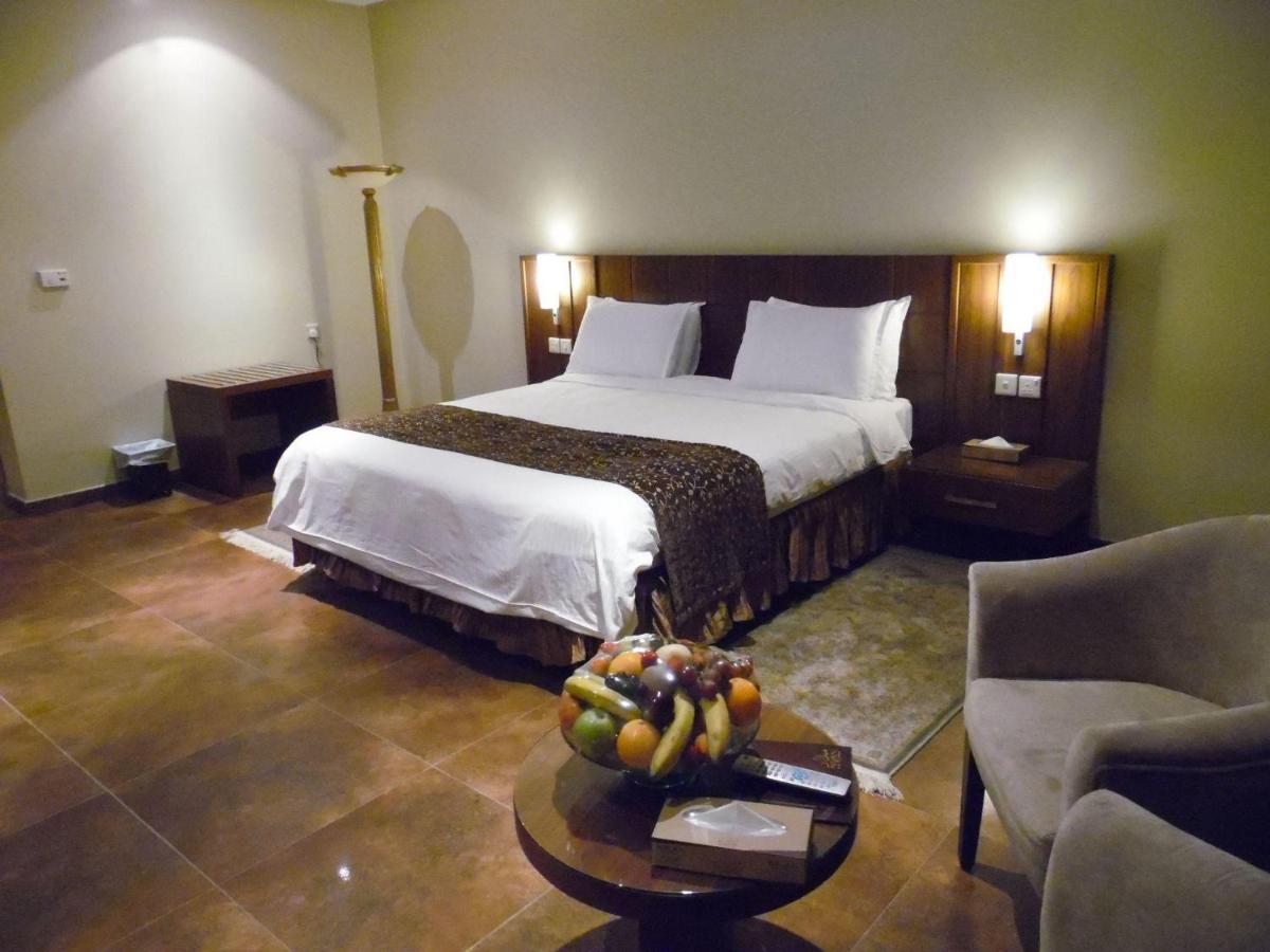Milan Deluxe Suites Al Khobar Exterior foto